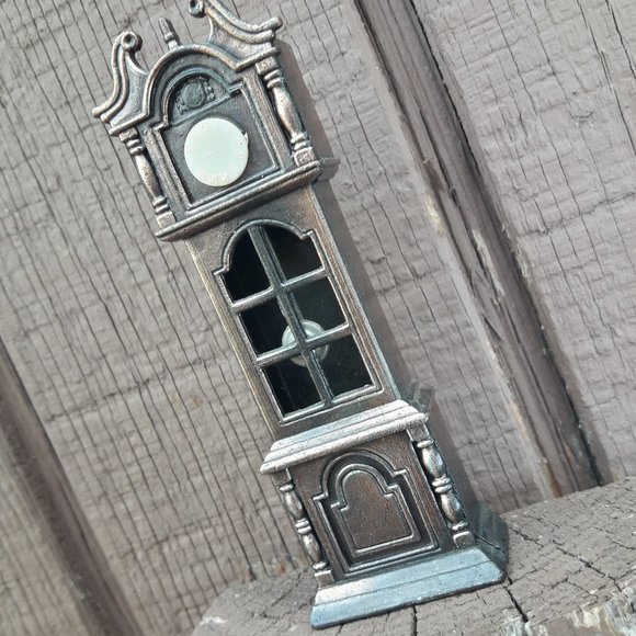 Mini Dollhouse Clock Cast Iron Pencil Sharpener Vintage Grandfather Clock - Picture 2 of 11